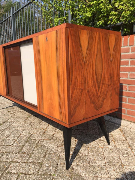 Vintage dressoir met zwarte poten - RELIVING