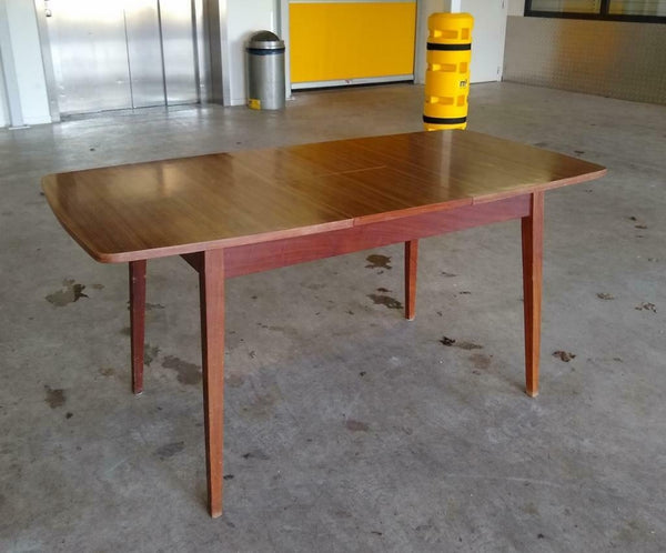 Vintage Mid Century Eettafel, Uitschuifbaar - RELIVING