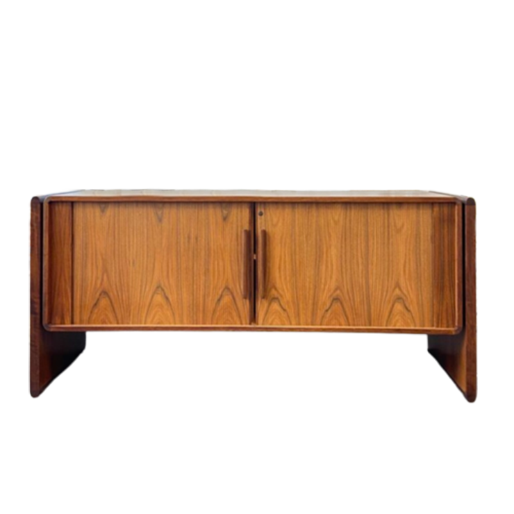 Dyrlund Deens Floating Dressoir Credenza