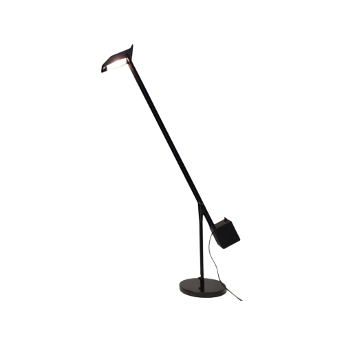 Fase Desk Lamp