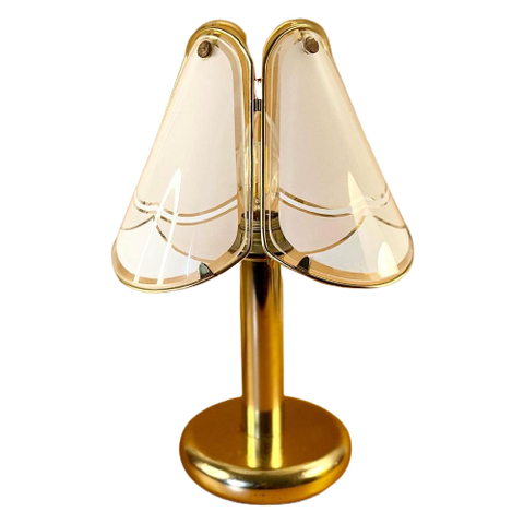 Goudkleurige Lamp ‘Hollywood Regency’ Style Met Melkglazen Kap