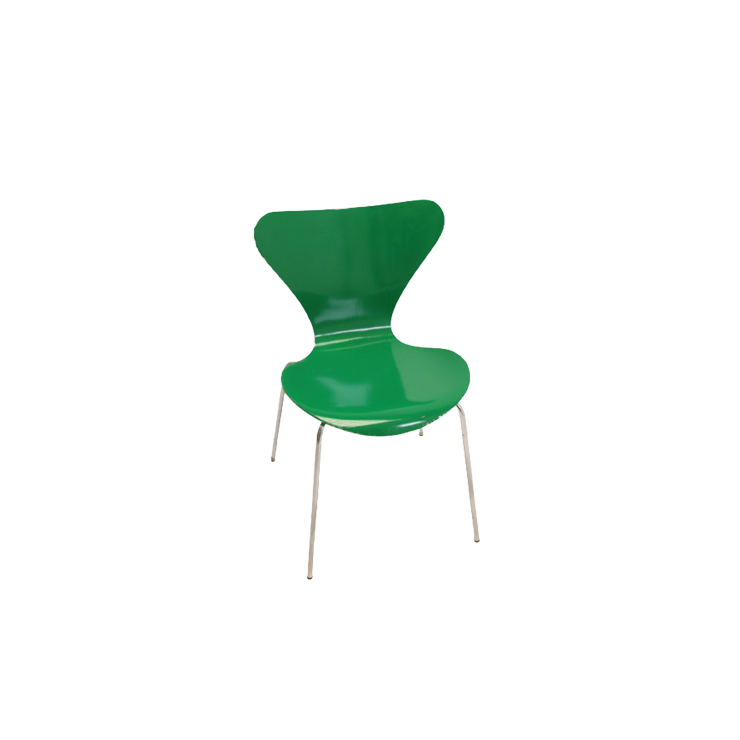 Model 3107 Eettafel Stoel Groen Van Arne Jacobsen 1979 | Design