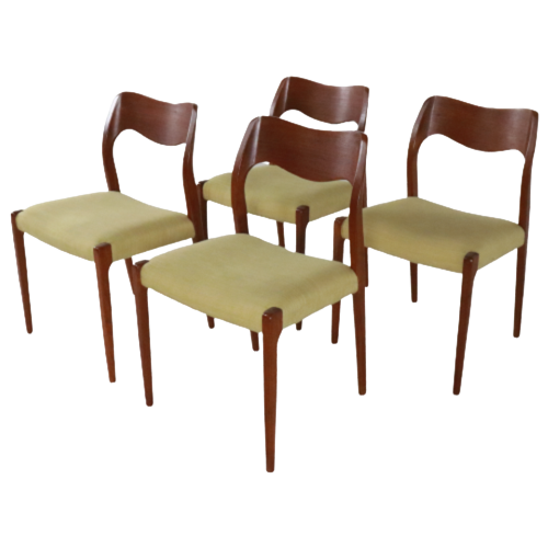 Set Van 4 Eetkamerstoelen Niels O Möller Model 71