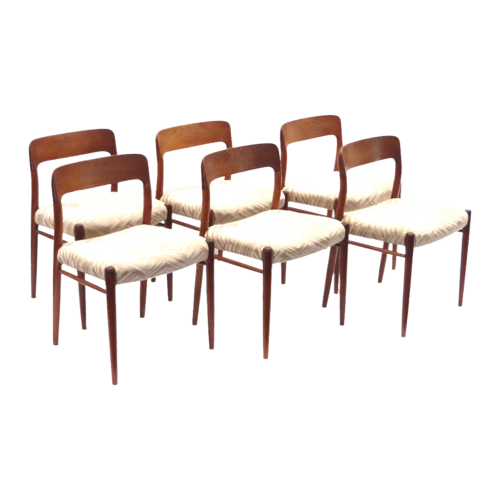 Set Van 6 Model 75 Stoelen Ontworpen Door Niels Möller Uit De Jaren '60